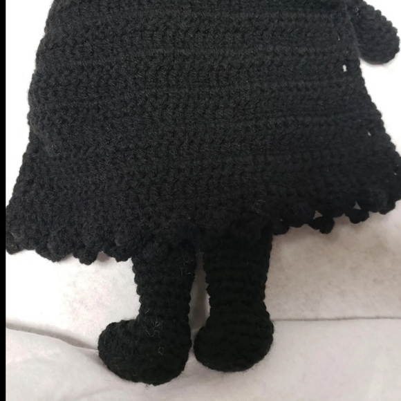 Crochet Batman Amigurumi Doll - Picture 3 of 8